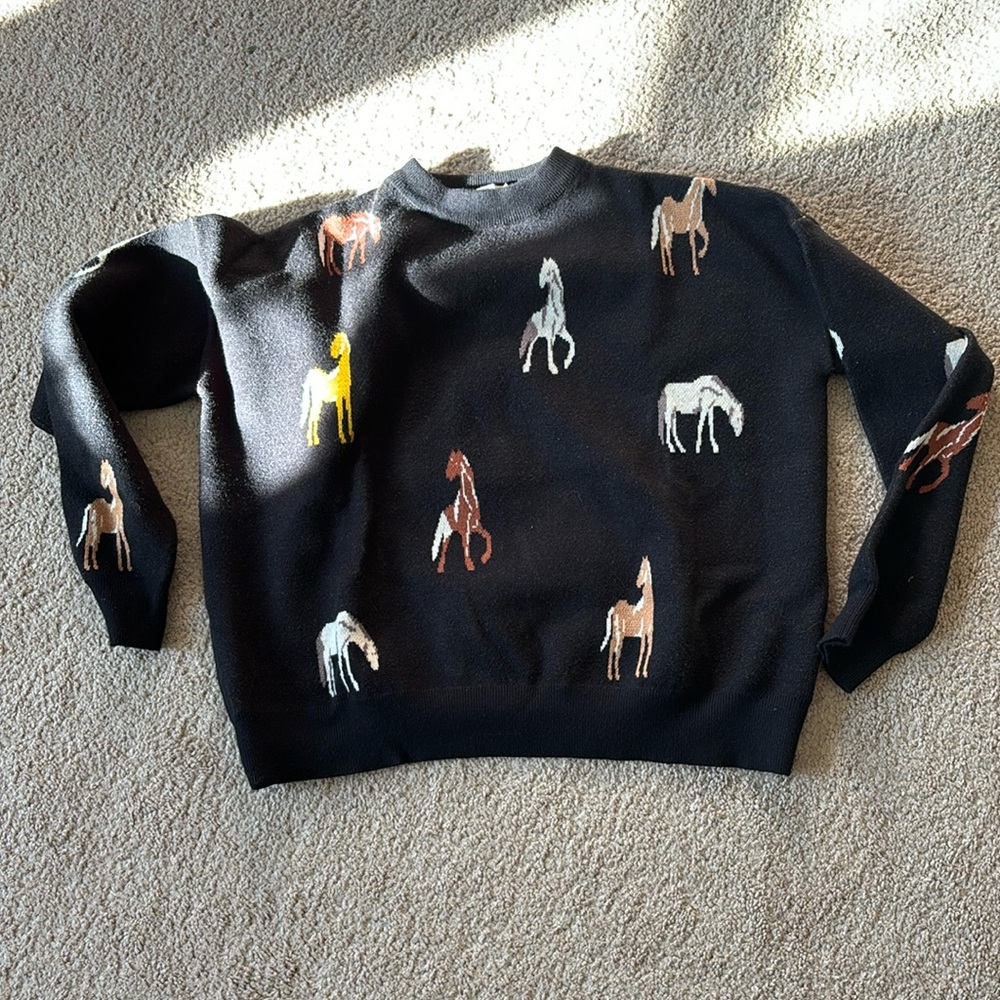 THML horse sweater